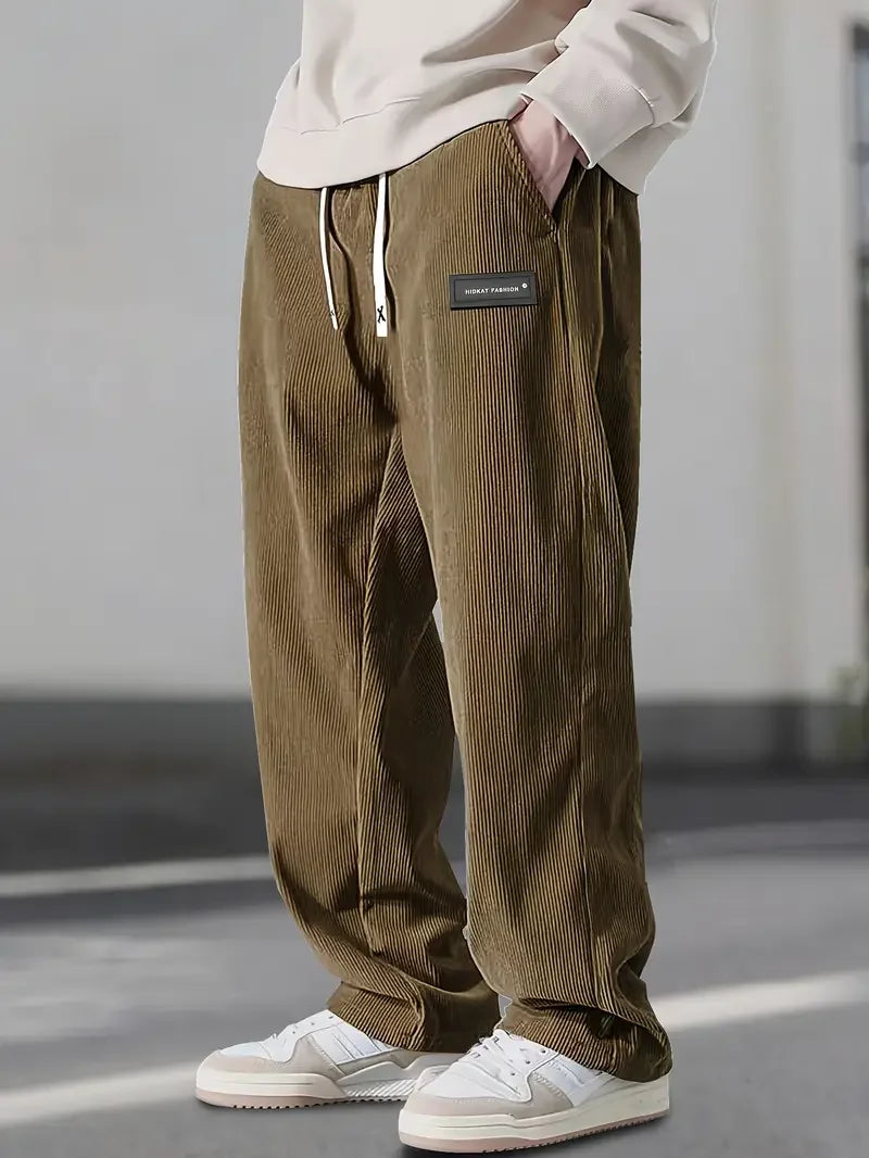 Pantalones ComfortFit de pana