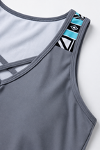 Mara - Bikini sportivo con shorts stampati